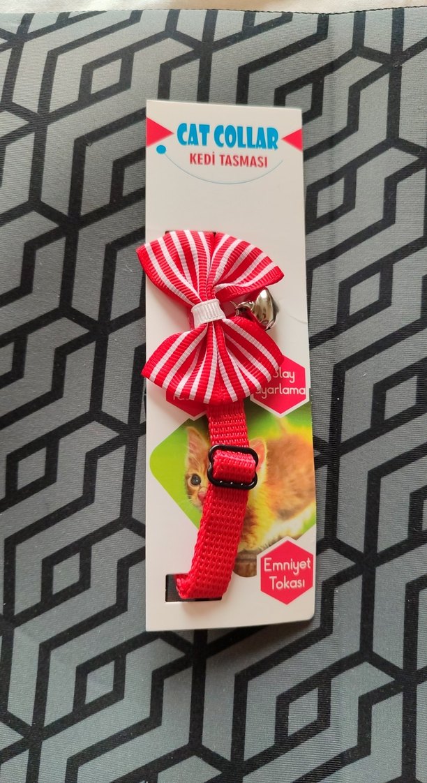 Kırmızı Çizgili Kedi Tasması - Görsel 2