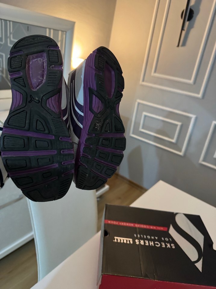 Orjinal new balance Mor Detaylı Gri Spor Ayakkabı - Görsel 4