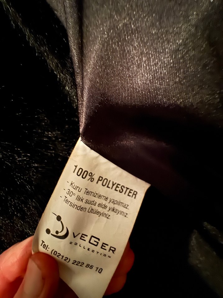 Düğmeli Siyah kürklü Uzun  Kaban - Görsel 4