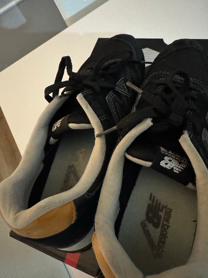 Siyah Kadın Spor Ayakkabı orjinal new balance - Görsel 2