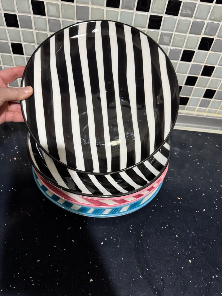 Renkli Çizgili Seramik Tabak Seti - Görsel 2