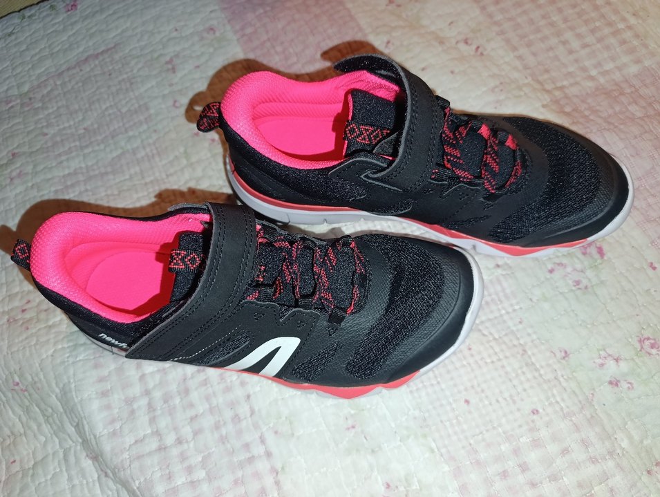 Dechatlon Newfeel Kız Çocuk Siyah-Pembe Spor Ayakkabı 35 Numara - Görsel 3