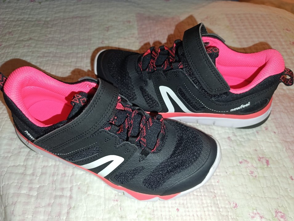 Dechatlon Newfeel Kız Çocuk Siyah-Pembe Spor Ayakkabı 35 Numara - Görsel 4