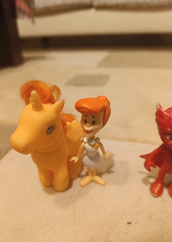 Kırmızı Figür Oyuncaklar - Görsel 6