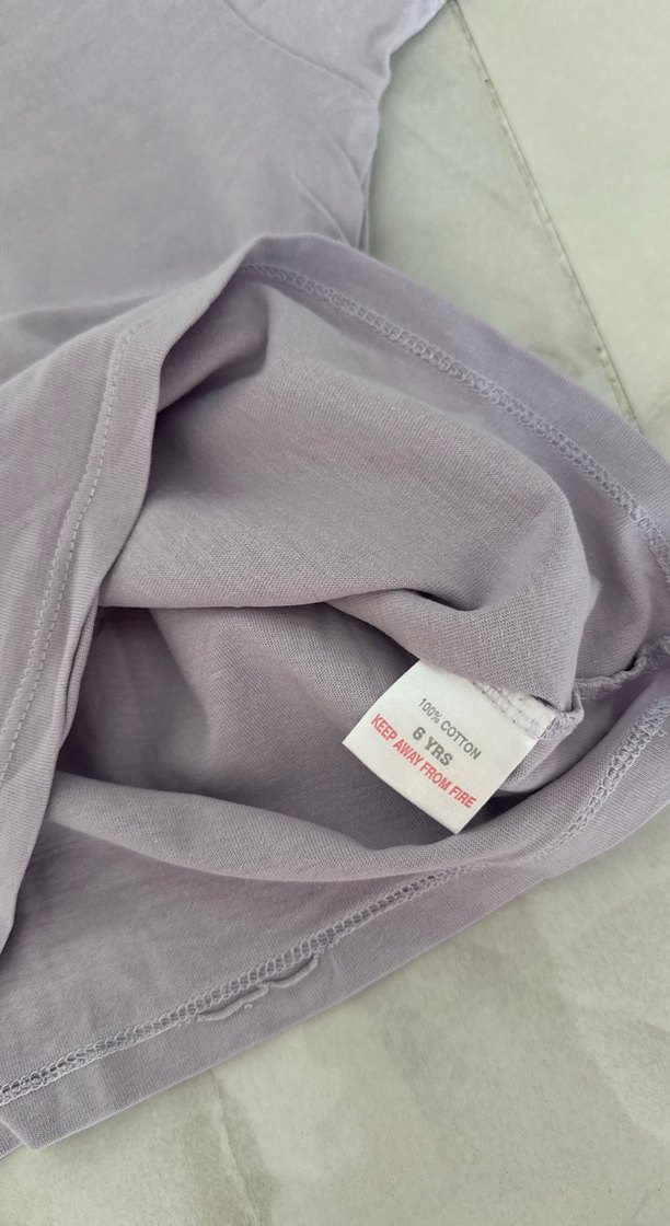 Küçük lekesi var, Kız Çocuk Kısa Kollu Basic Tişört - Görsel 3