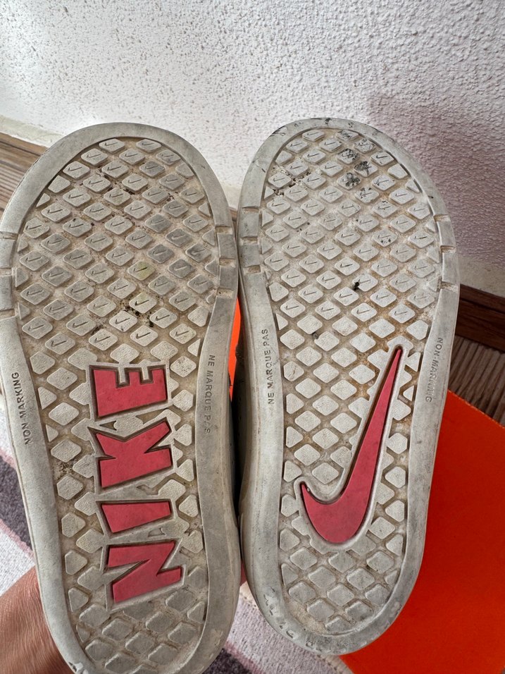 Boynerden almıştık 27 numara nike çocuk ayakkabısı - Görsel 2