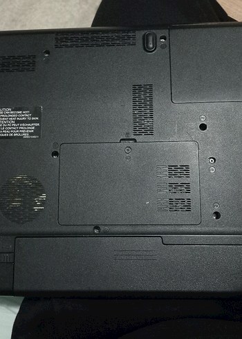 Toshiba Siyah Dizüstü Bilgisayar - Görsel 3