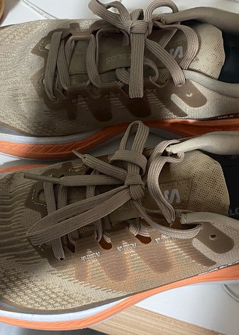 Salomon koşu ayakkabısı - Görsel 3