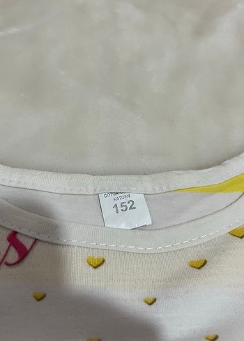 Çiçek Desenli Elsa Kız Çocuk Tişörtü - Görsel 2