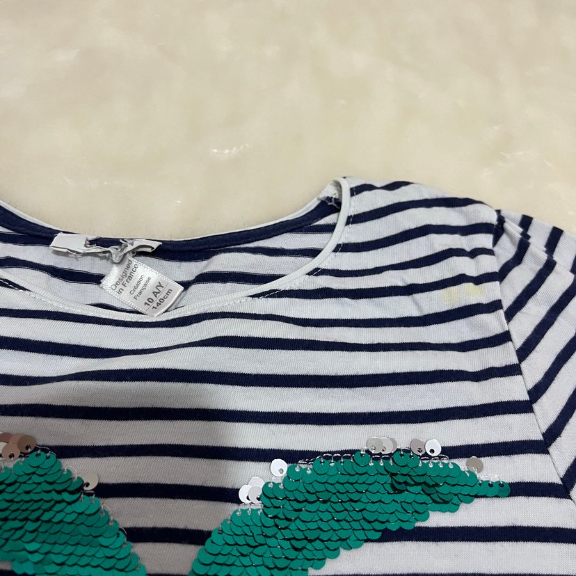 Kız Çocuk Yeşil Boncuklu Palmiye Desenli Tişört - Görsel 2