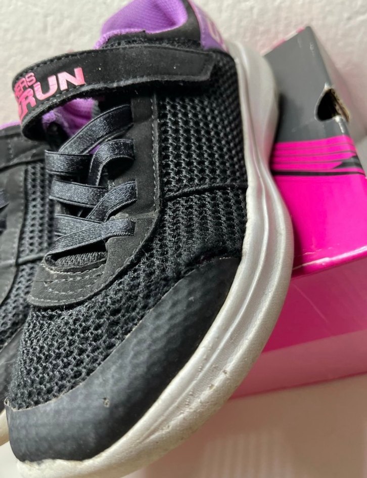 Kız Çocuk Siyah-Pembe Skechers Spor Ayakkabı - Görsel 5