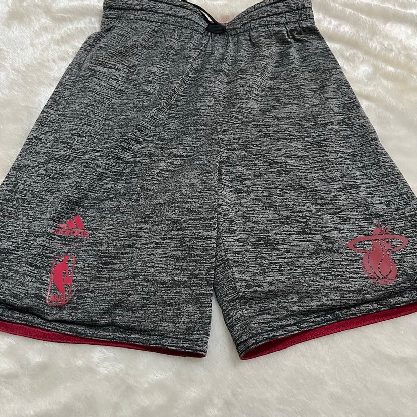 Adidas Çift Taraflı Basketbol Şortu - Görsel 2