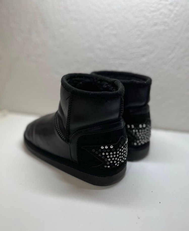 Siyah Deri Kız Çocuk Botu - Görsel 3