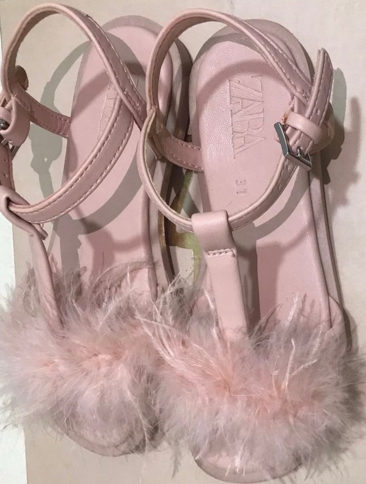 Pembe Tüylü Kız Zara Sandalet - Görsel 2