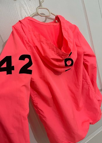 Pembe Kadın Yağmurluk Fermuarlı - Görsel 4