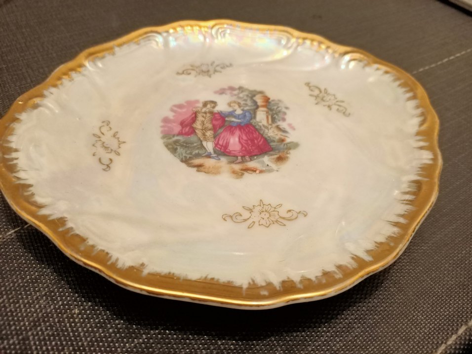 Beyaz Parlak Toz Tabak - Görsel 3