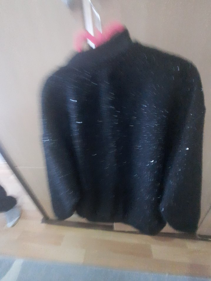 Siyah Pullu Kadın Bomber Ceket - Görsel 2