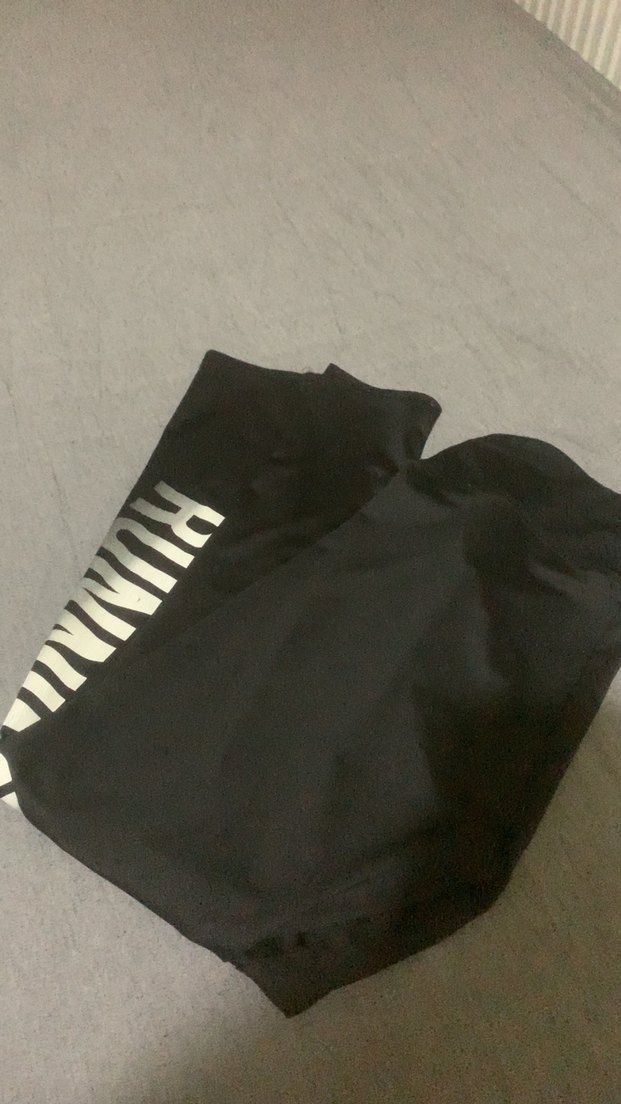 Siyah Baskılı Kadın Spor Tayt - Görsel 2