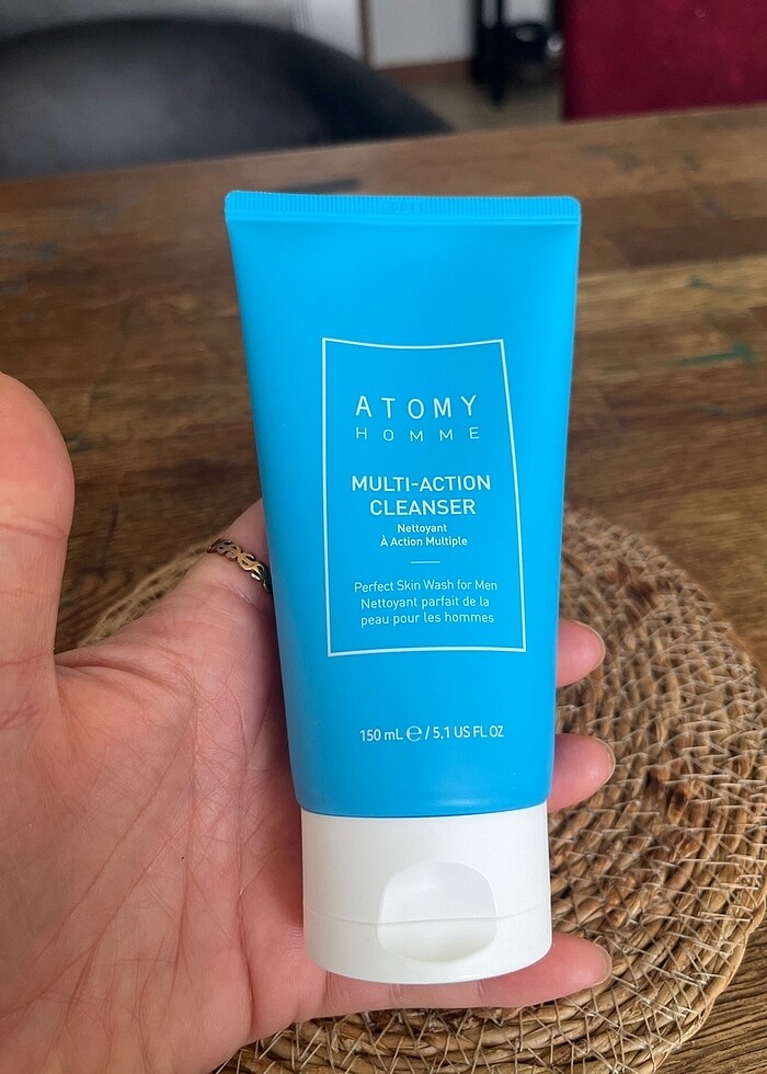 Yağlı ciltler için temizleme jeli - Görsel 2