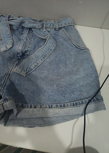 Kadın Mavi Kemerli Mini Denim Şort - Görsel 2