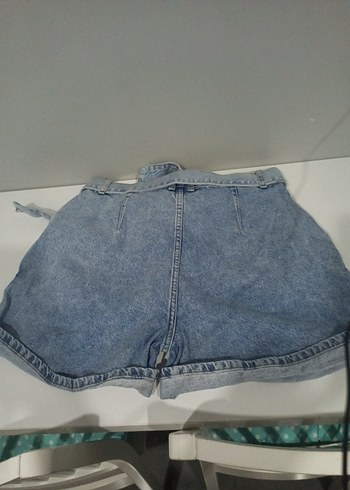 Kadın Mavi Kemerli Mini Denim Şort - Görsel 5