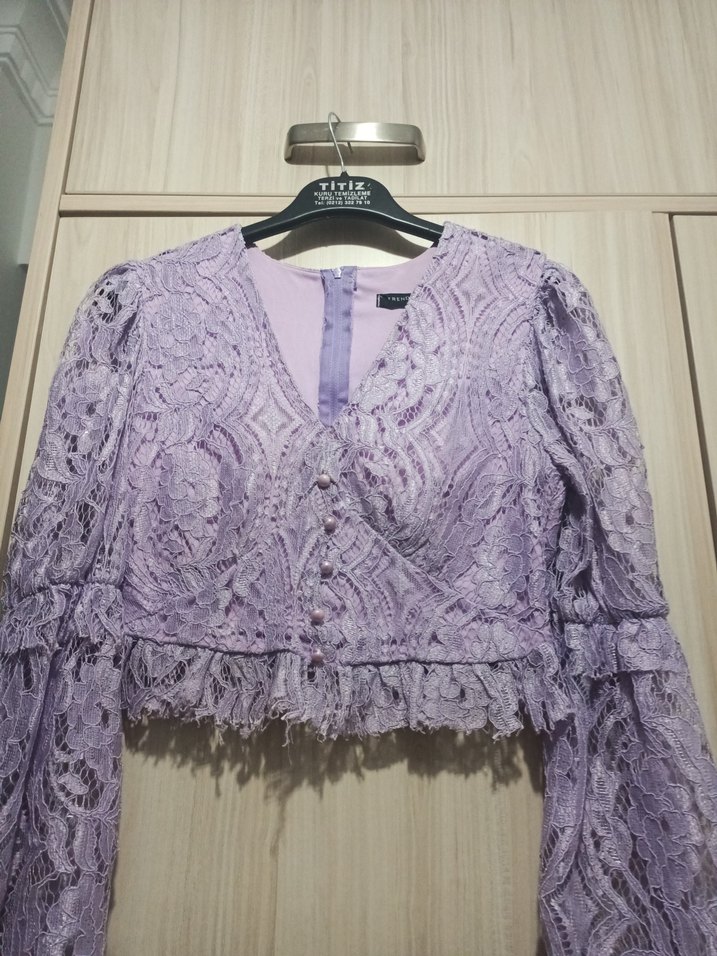 Dantel Detaylı lila Mini Bluz - Görsel 2