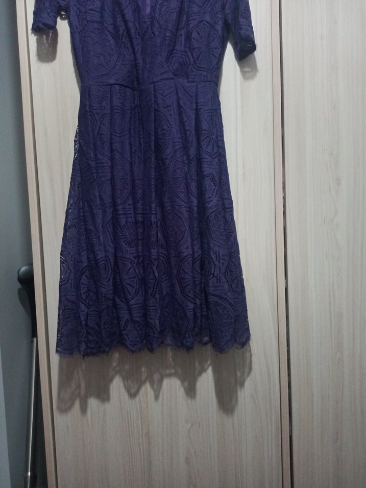 Mor Dantel Detaylı Midi Elbise - Görsel 3