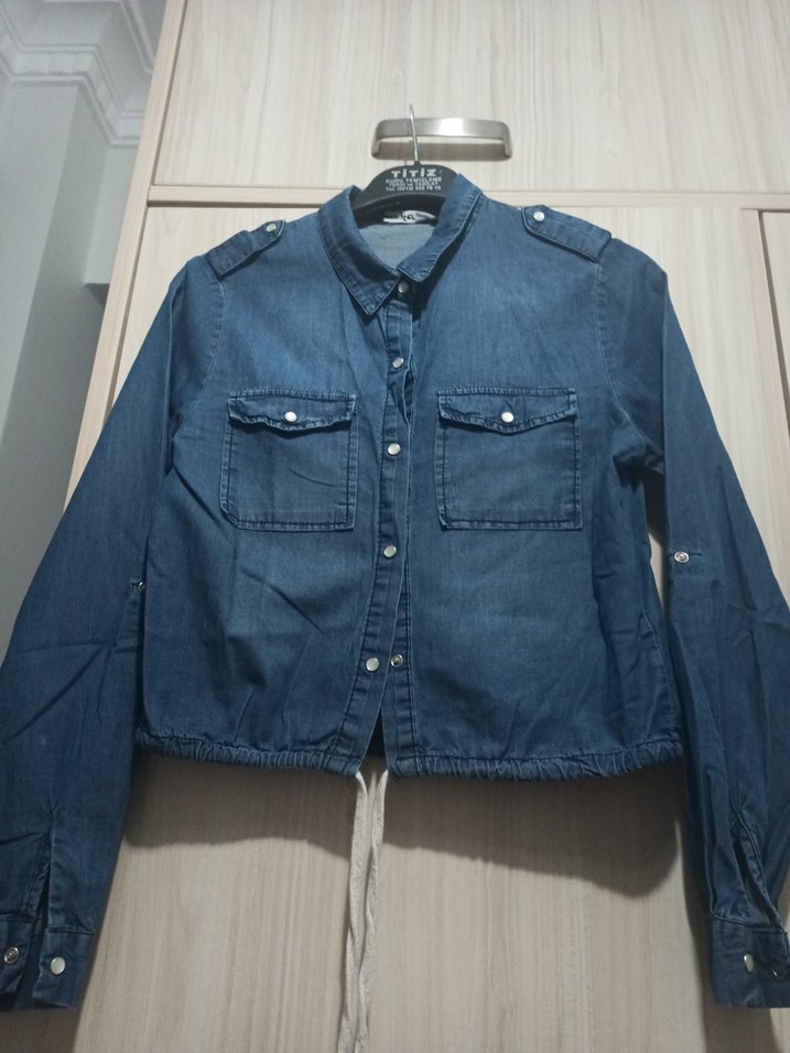 Düğmeli Denim Kadın Gömlek - Görsel 2