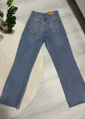 Stradivarius Straight Fit Pantolon. - Görsel 3