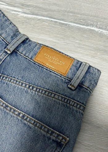 Stradivarius Straight Fit Pantolon. - Görsel 4