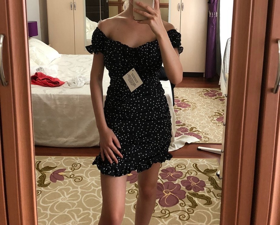 Siyah Puantiyeli Mini Fırfırlı Elbise - Görsel 5