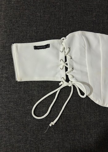 Ekru Balenli Bağlamalı Büstiyer - Görsel 3