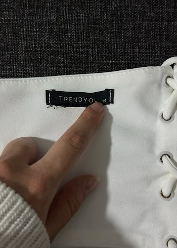 Ekru Balenli Bağlamalı Büstiyer - Görsel 4