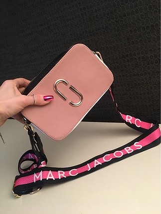 Marc Jacobs çanta