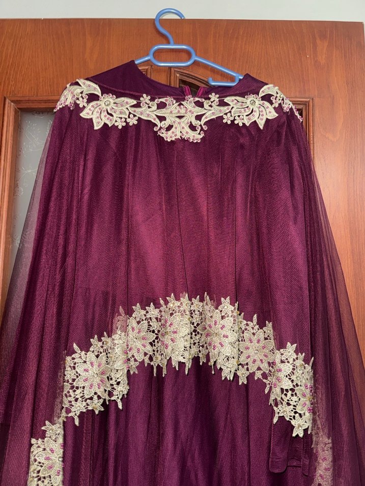 Bordo İşlemeli Uzun Kadın Abiye Elbise - Görsel 2