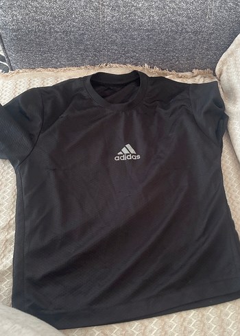 Adidas 7 Yaş