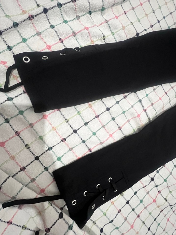 Siyah Kadın Midi Kumaş Pantolon tayt - Görsel 3