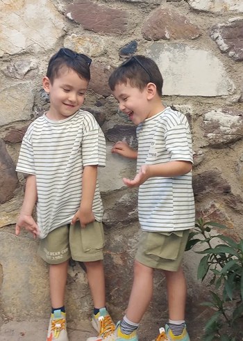 Erkek Bebek Çizgili Tişört ve Şort Takımı - Görsel 3