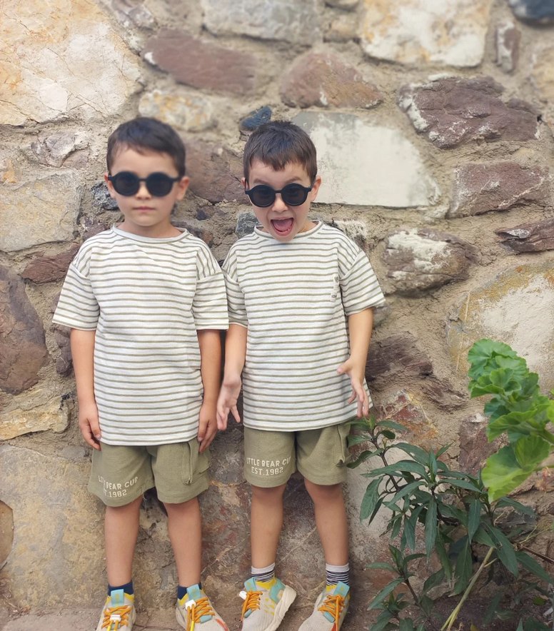 Erkek Bebek Çizgili Tişört ve Şort Takımı - Görsel 2