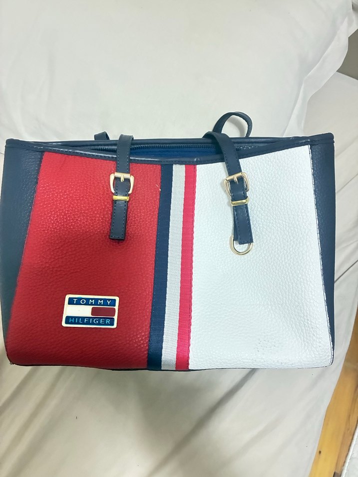 Tommy Hilfiger Kadın Deri Omuz Çantası - Görsel 3