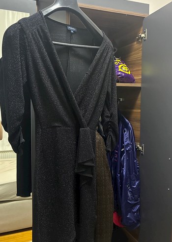 Siyah Drapeli Uzun Kadın Kaban - Görsel 2