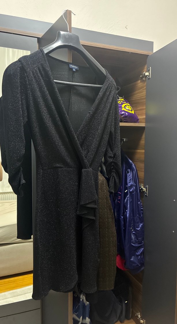 Siyah Drapeli Uzun Kadın Kaban - Görsel 2