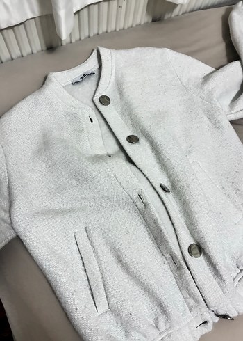 Düğmeli Beyaz Kadın Ceket - Görsel 2