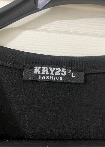 l Beden Siyah beyaz uzun kollu jarse elbise