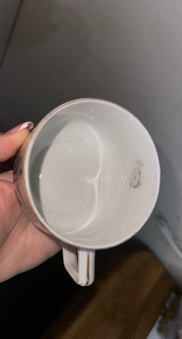 Çiçek Desenli Beyaz Porselen Fincan Takımı - Görsel 3