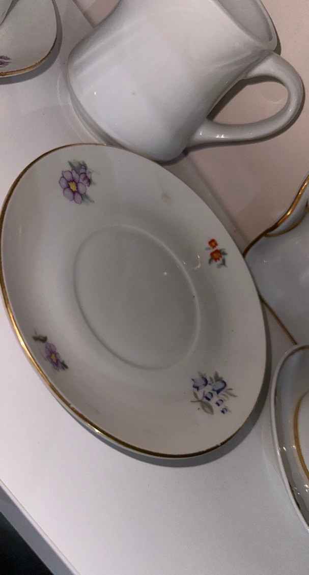 Çiçek Desenli Beyaz Porselen Fincan Takımı - Görsel 2