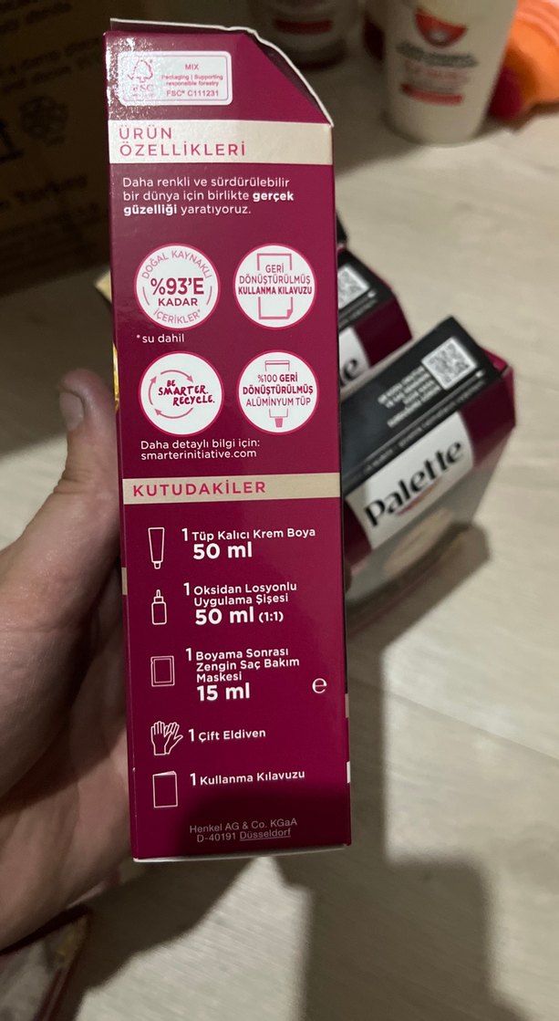 Palette Deluxe Kalıcı 4-65 Büyüleyici Kahve Saç Boyası - Görsel 2