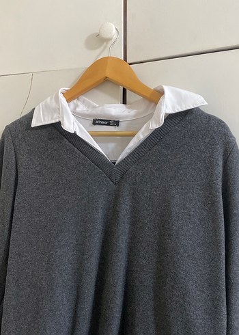 Gri V Yaka Uzun Kollu Örgü Kadın Kazak - Görsel 3