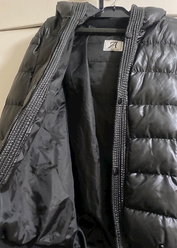 Kadın Siyah Deri Kapitone Mont - Görsel 4