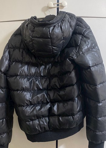 Kadın Siyah Deri Kapitone Mont - Görsel 3